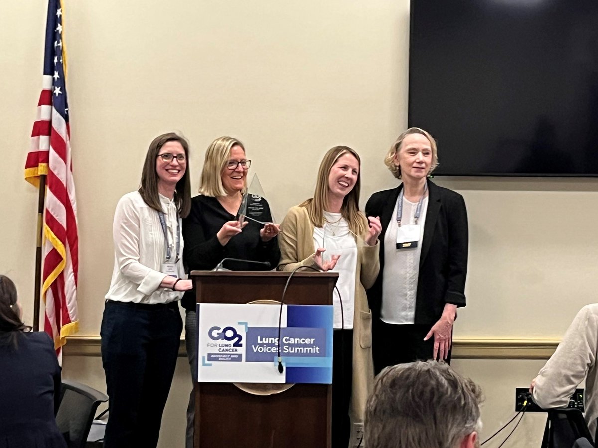 Congratulations to @KUcancercenter's Sarah Bechard (social work case manager) and Michelle Hills (community advisory board member), who recently received the @GO2forLungCancr 2023 Lung Cancer Support Group Facilitators of the Year award in Washington DC! #GO2forLungCancer