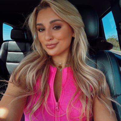 halandraaa's tweet photo. #NewProfilePic https://t.co/wqercigSKD