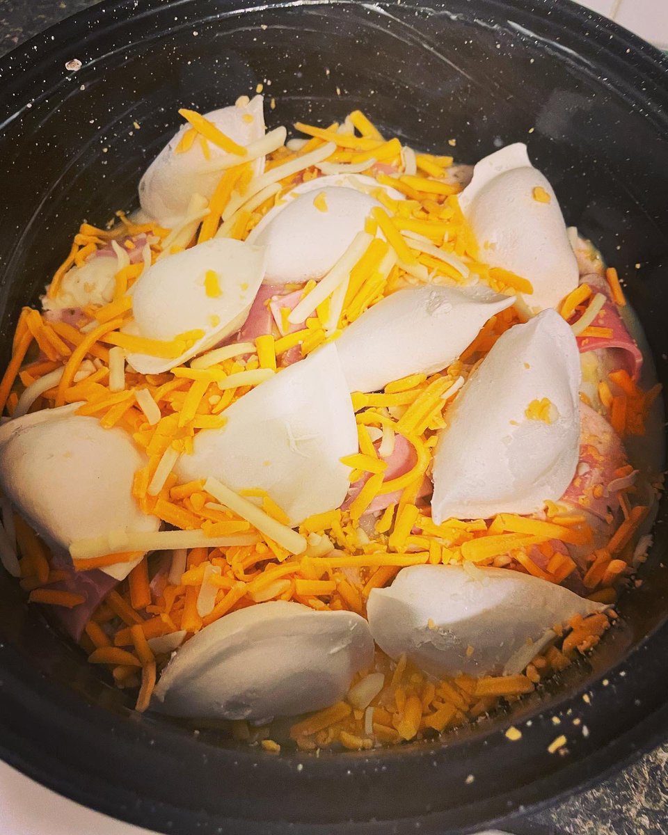 SingleYegChick's tweet photo. Attempting to make a Pierogis casserole. May have too much cheese and bacon. π€·πΌββοΈπ€ #Yummy #Hungry #FoodForDays https://t.co/JiVs5J7GRc