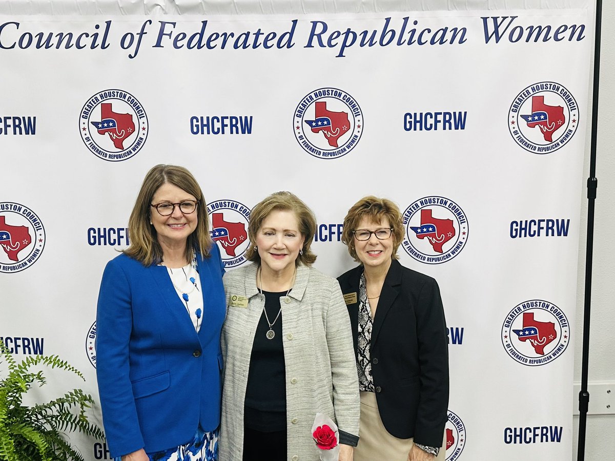 VRW had a great day collaborating with other Republican Women groups from the area at the Greater Houston Council’s Nuts ‘n Bolts conference.  Club Presidents were recognized and acknowledged for their leadership. #TFRWLeads #TFRWbuildsleaders