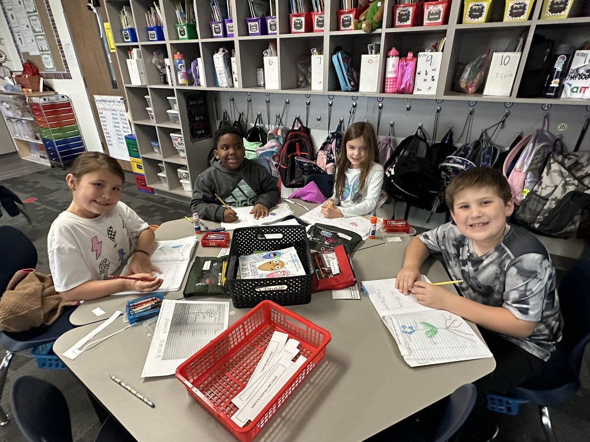 Williams1Marion's tweet photo. We started our plant station rotations today!  @MarionMavericks #20yearsME https://t.co/MW7j4EnqZm