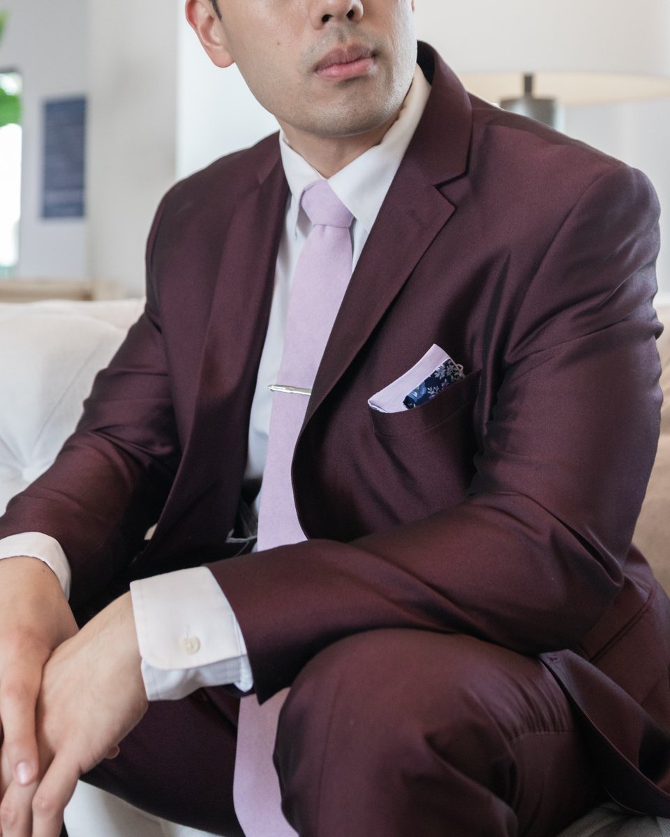 _artofthegent's tweet photo. Burgundy and Lavender back at it again. How do you like this look? #artofthegentleman #gentlemanstyle https://t.co/LQdswaJVUt