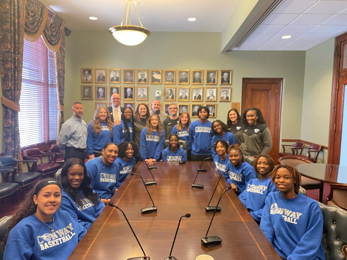 ConwayAthletics's tweet photo. Conway Lady Cat Basketball team enjoyed their visit to the State Capitol.  We were able to work with Senator Mark Johnson’s office and have our Lady Cat basketball team honored on the Senate Floor.  We are very proud of these coaches and student athletes for their accomplishments https://t.co/P4a5coA7WH