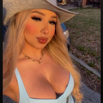 jhoselin on Twitter: "#NewProfilePic https://t.co/hHPXgKAeN5" / Twitter