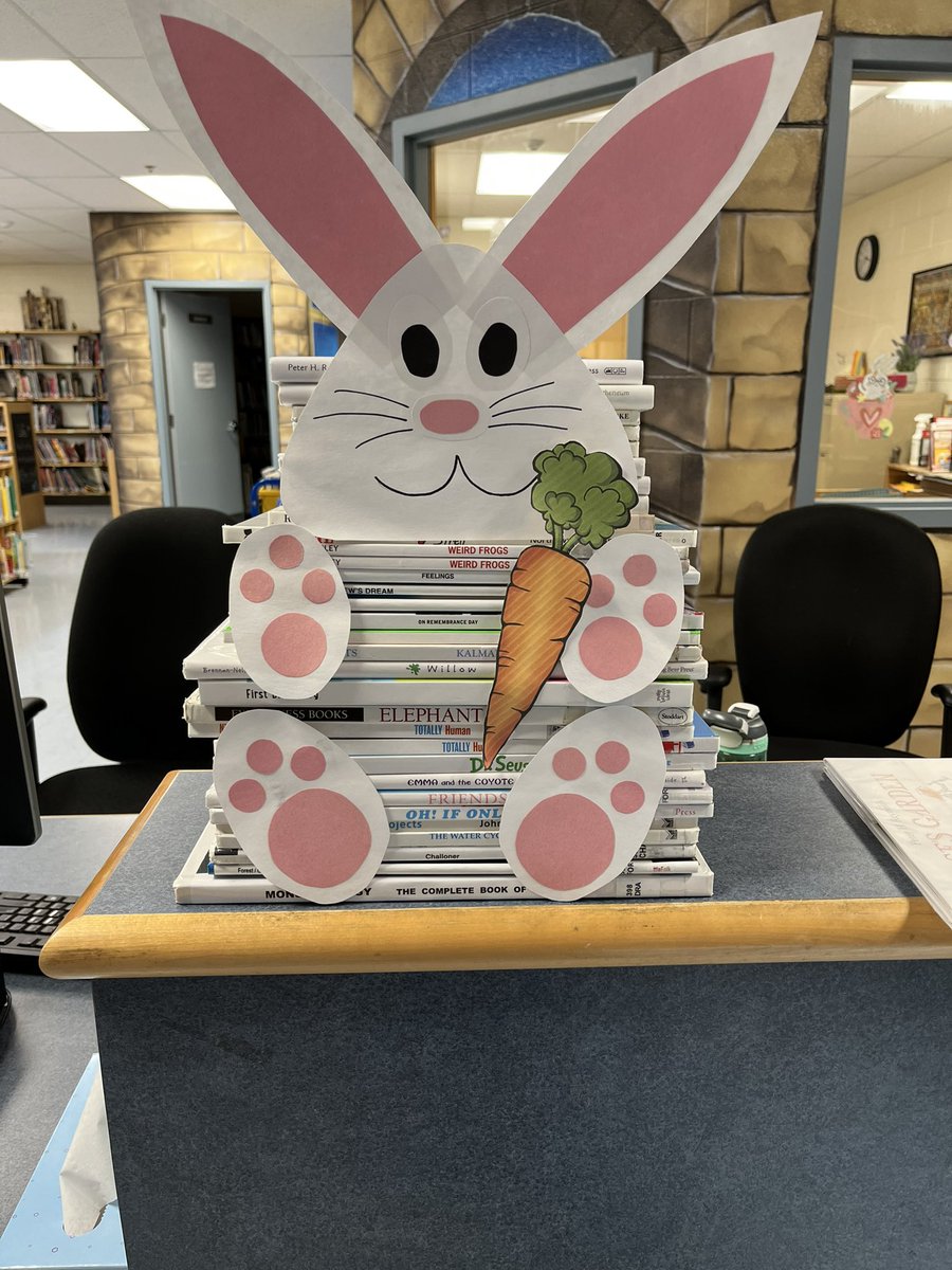 MrsSteward3's tweet photo. Our @StJohnPaul2 library bunny is here! 🐰 https://t.co/YW2Y1eMpXf