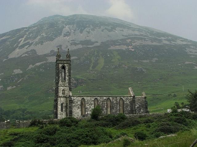 The old church of #Dunlewey. A place you must see when in #gweedore #gaothdobhair #Donegal #Ireland 🇮🇪❤️ 

youtu.be/7U1CGZDTaIA @official_enya ❤️