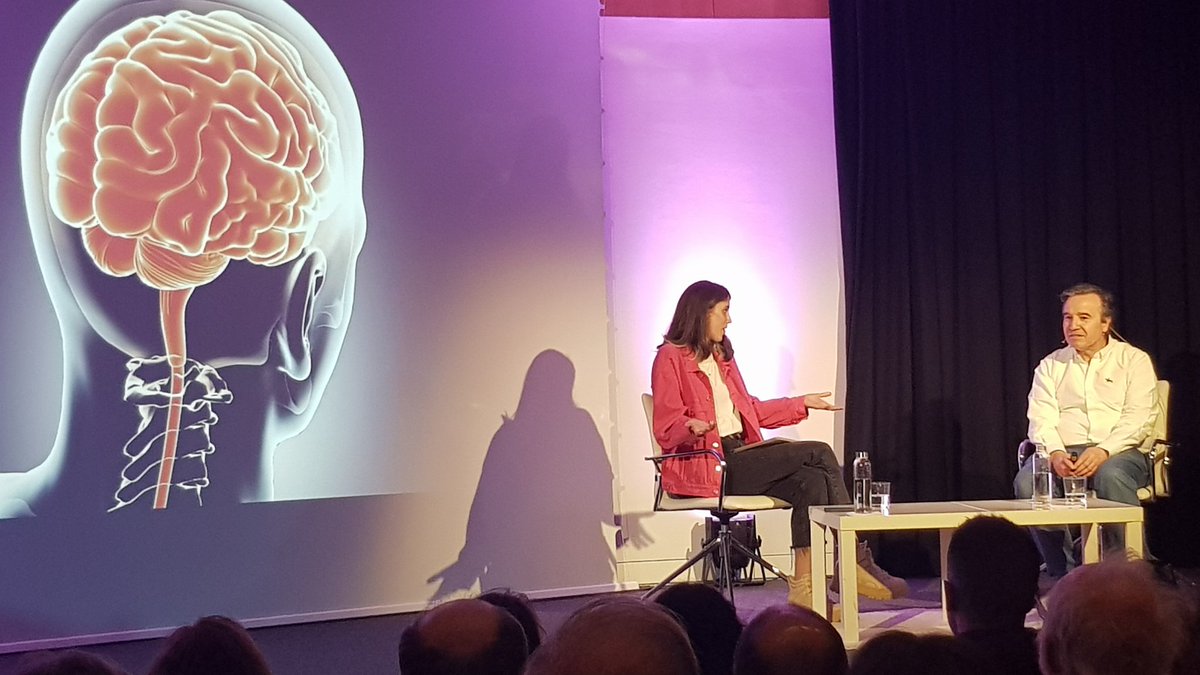 Siempre he pensado que el cerebro es mágico y un enigma aún  por resolver. 86.000 millones de neuronas que continúan siendo un reto. Clase magistral hoy de <a href="/jralonso3/">José Ramón Alonso</a> en <a href="/CaixaForum/">CaixaForum</a> #Tarragona 
<a href="/FundlaCaixa/">Fundación ”la Caixa”</a>