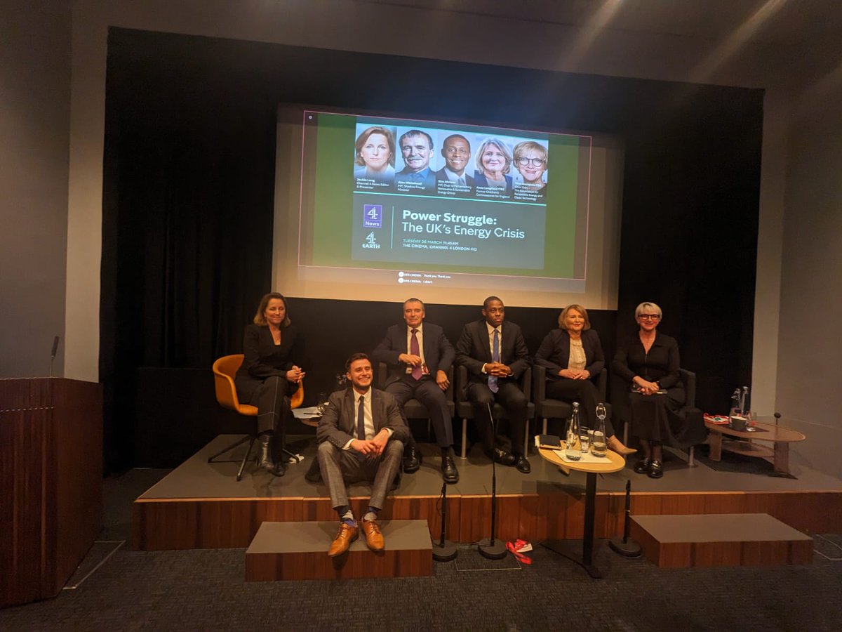 channel4earth's tweet photo. A very insightful panel discussion today about the UK’s #energycrisis, hosted by @JackieLongc4 from @Channel4News. We explored the causes, solutions, learnings and the future of the crisis. 

  Panellists: 
@alanwhiteheadmp 
@BimAfolami
@annelongfield
@NinaSkorupska https://t.co/qrRie4qyLk