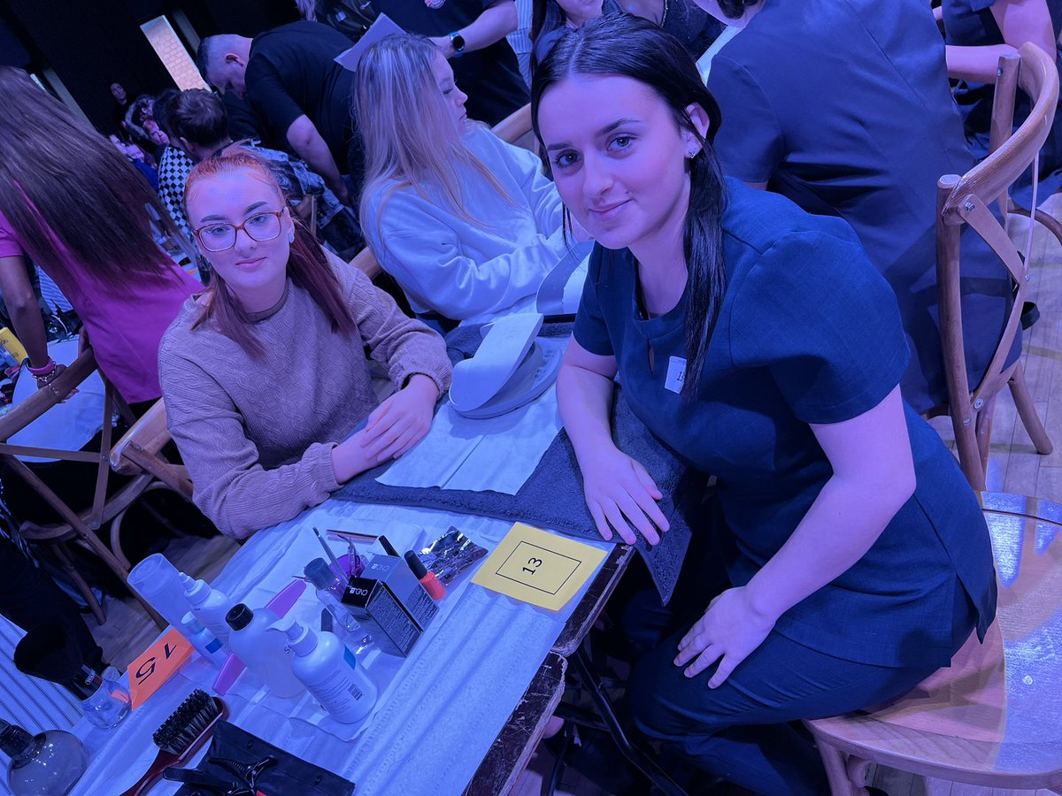 Emma Wray tweet media