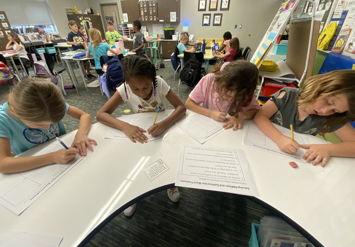 sranerio's tweet photo. Today’s guided math lesson: Analyzing Story Problems. We made connections to RELA by retelling the important parts of the “story” to help us determine whether we need to add, subtract, or both in order to answer the question with accuracy. #marchmathmadness @HumbleElemMath https://t.co/PAOrGpKWw7