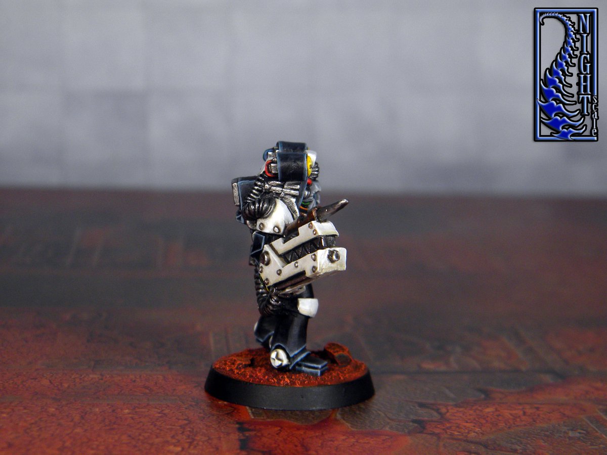 Nightscalestud1's tweet image. Servitor Bodyguard in the colors of Agripinaa Forge World.
#nightscalestudio
#AdeptusMechanicus  
#Servitor
#Agripinaaforgeworld
#warhammer
#warhammer40k
#Oldhammer
#miniaturepainting
#paintingminiatures
#paintingcomission
#WarhammerCommunity
