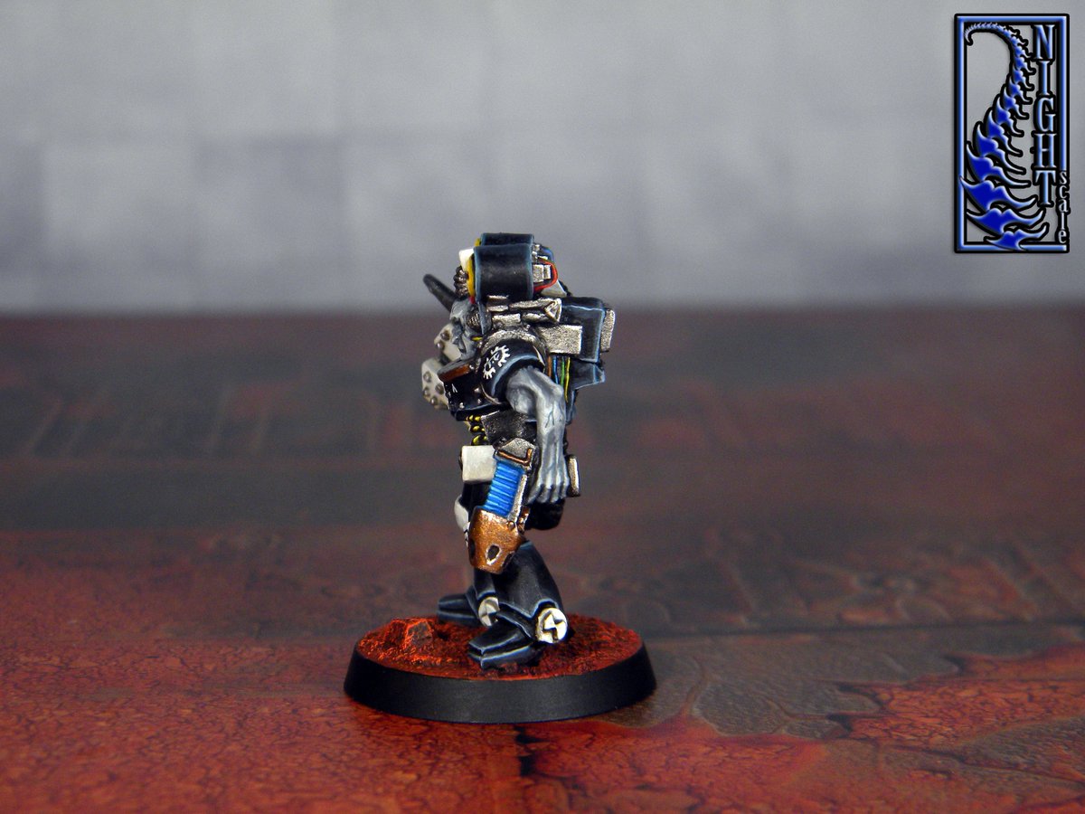 Nightscalestud1's tweet image. Servitor Bodyguard in the colors of Agripinaa Forge World.
#nightscalestudio
#AdeptusMechanicus  
#Servitor
#Agripinaaforgeworld
#warhammer
#warhammer40k
#Oldhammer
#miniaturepainting
#paintingminiatures
#paintingcomission
#WarhammerCommunity