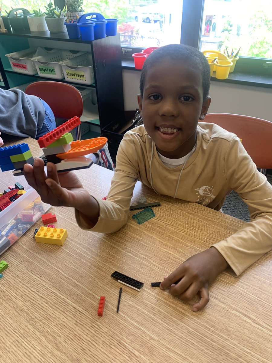 WendellMagnetES's tweet photo. Check out these Brainy Builders creating masterpieces with legos in their club! π·πΎββοΈπ·πΌββοΈ #wesstrong https://t.co/vQlD6m0JnM