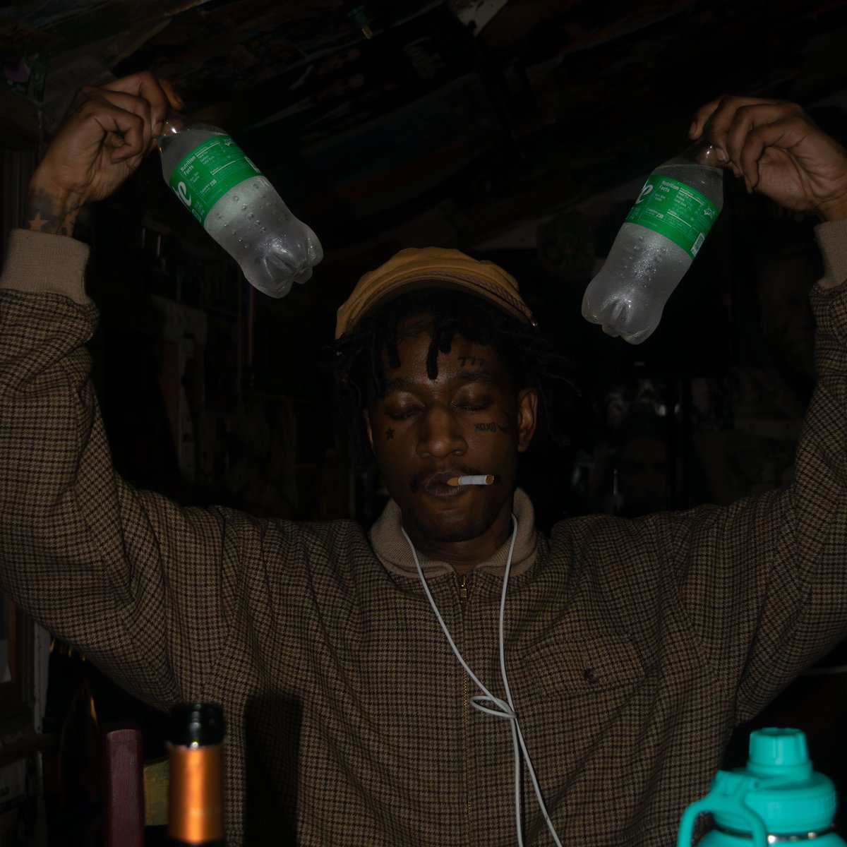 SOSgallery's tweet image. Cranking and smoking