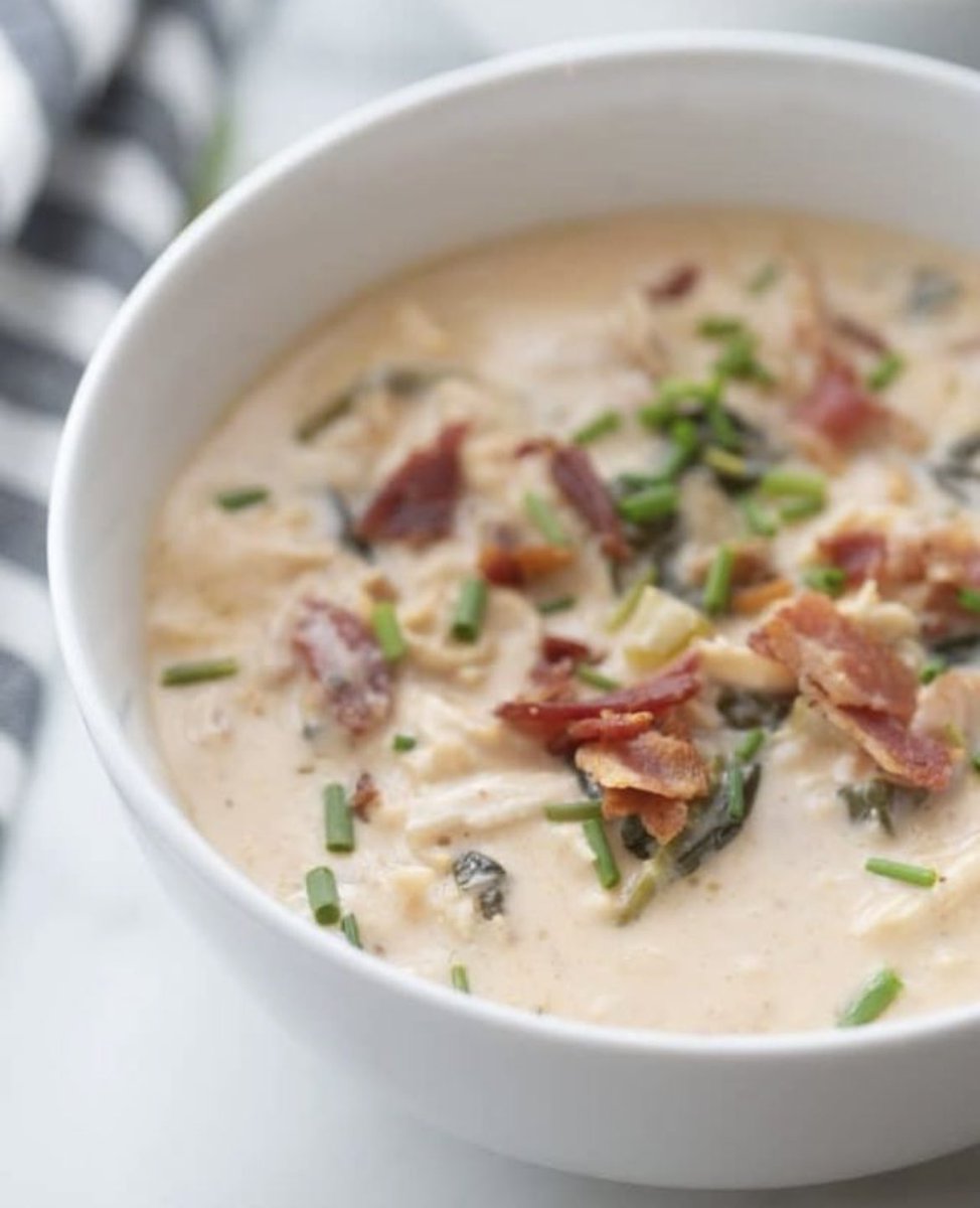 Keto Crack Chicken Soup by @kaseytrenumblogger 
#keto #ketodiet #ketofood #ketoweightloss #lowcarb #lowcarbdiet #lowcarbrecipes