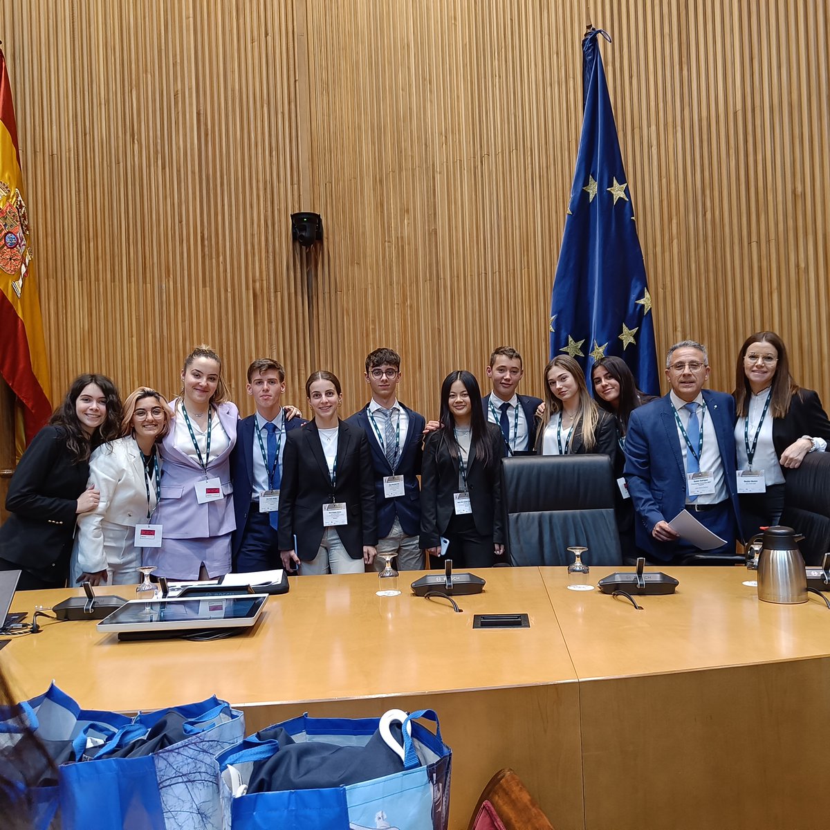 GrupoSorollaEdu's tweet photo. 📣𝗫𝗫𝗜𝗜𝗜 𝗦𝗲𝘀𝗶𝗼́𝗻 𝗡𝗮𝗰𝗶𝗼𝗻𝗮𝗹 𝗱𝗲𝗹 𝗠𝗘𝗣 en el Congreso de los Diputados.🙌 5 alumnos y alumnas de nuestros colegios se han clasificado junto a 71 seleccionados-as más de las Sesiones Autonómicas
#GSE #GrupoSorollaEducación #FundaciónSanPatricio #MEP23 #Debate https://t.co/G9KYZ7ydeB