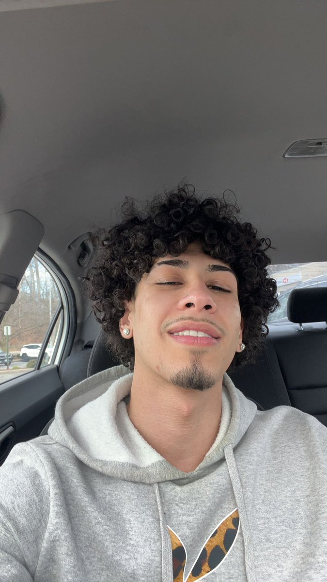 Elijah Rivera on Twitter: “playboy”