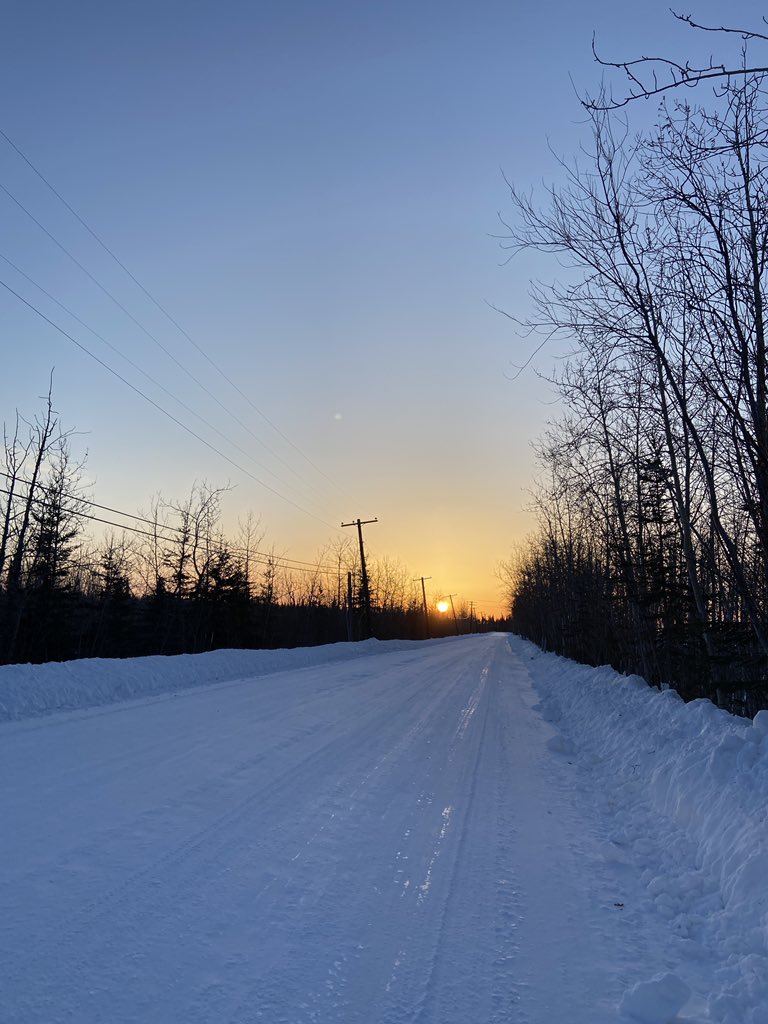 A glorious last sunrise in Galena. It’s been a wonderful few weeks of fieldwork with <a href="/FreshEyesonIce/">Fresh Eyes on Ice</a>!