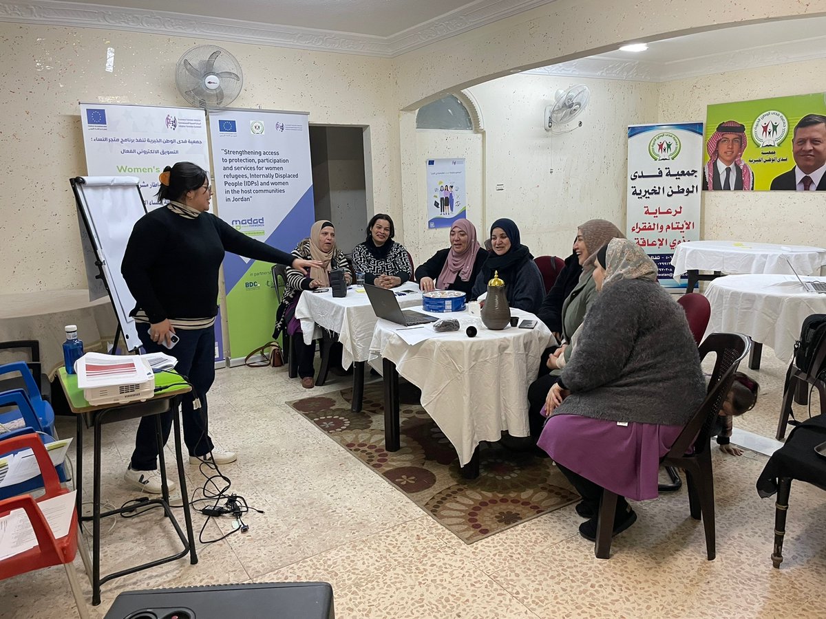 siaedge's tweet image. Last month, we held focus groups with Jordanians and Syrian refugees to test our new #digitalfinancialliteracy training, designed to raise awareness and confidence in using #ewallets and digital tools. The new content will be publicly available later this year! @giz_gmbh