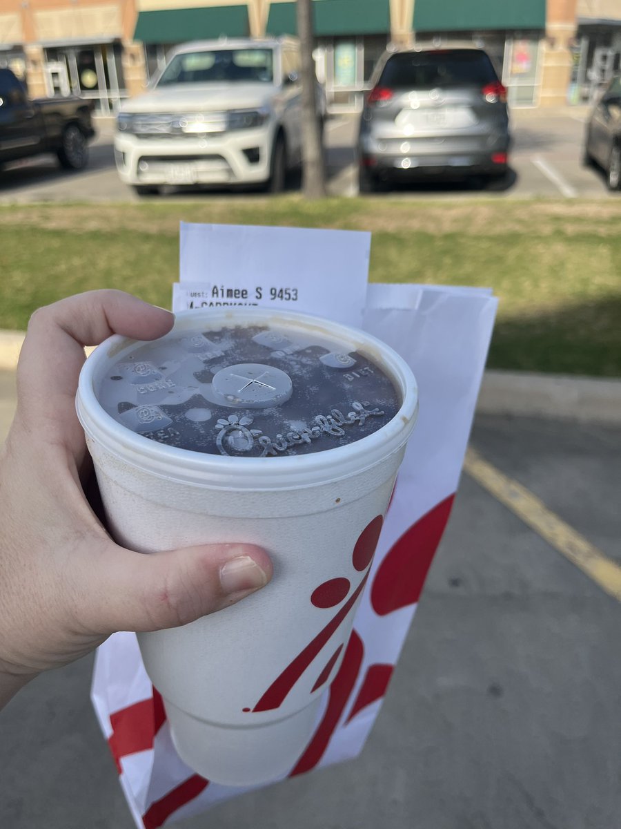 MrsSanchezTeach's tweet image. I had to treat myself today!  Change in mindset is good for the soul.
#PinkSpringTraining @shantieljovanna @pressnseale @eagertolearnSoo @CDragoslavic