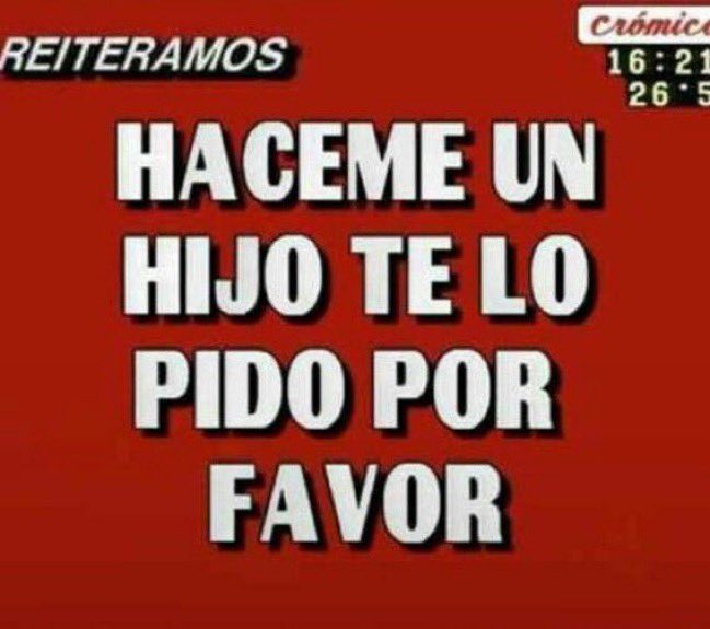 cuando está con el short de fútbol