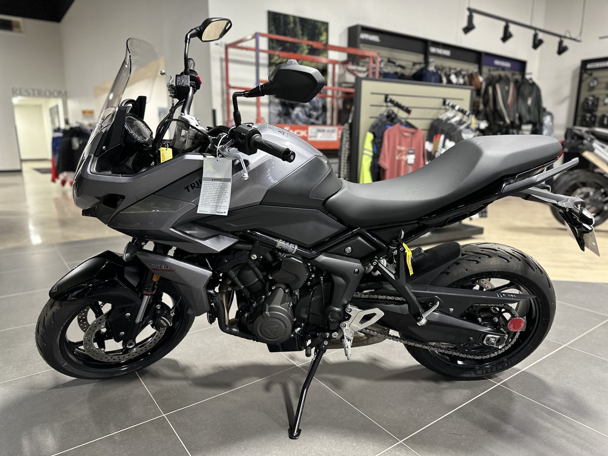 JPC_Campus's tweet photo. Designed to deliver the perfect daily ride for commuting, city riding, and so much more, the 2023 Triumph Tiger Sport 660 offers the perfect bike for any adventure-seeking rider, all at an affordable price point.

Get yours: https://t.co/55u5R2rGR1

#OfficialTriumph #ForTheRide https://t.co/HX26ClJAIc
