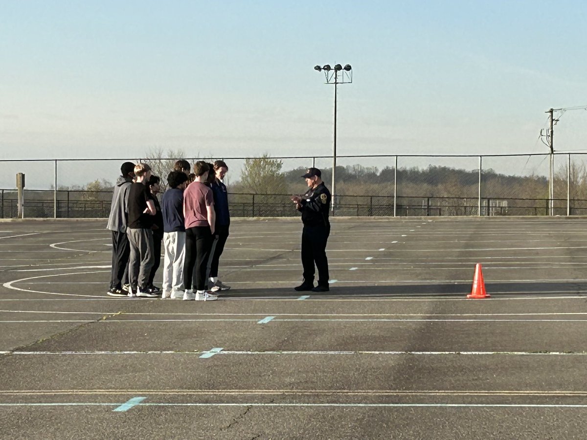 PatriotDriverEd's tweet photo. Thank you Virginia Tech Transportation Institute for coming to share the importance of Sharing the Road with Tractor Trailers with our students. Your presentation was phenomenal! #nozones #sharetheroad #followingdistance #safepassing https://t.co/Nd3zcHRnOc