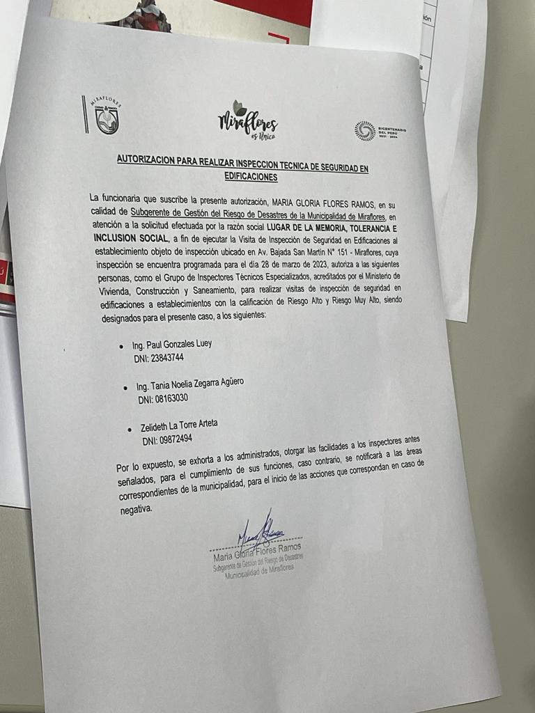 #LOÚLTIMO | Sin mediar razón alguna, la @munimiraflores se encuentra en el <a href="/LUMoficial/">Lugar de la Memoria 🇵🇪</a>  ejecutando "una inspección técnica inopinada" que ha devenido en clausura, horas antes que @amnistiaiperu presente su informe sobre las protestas en Perú.