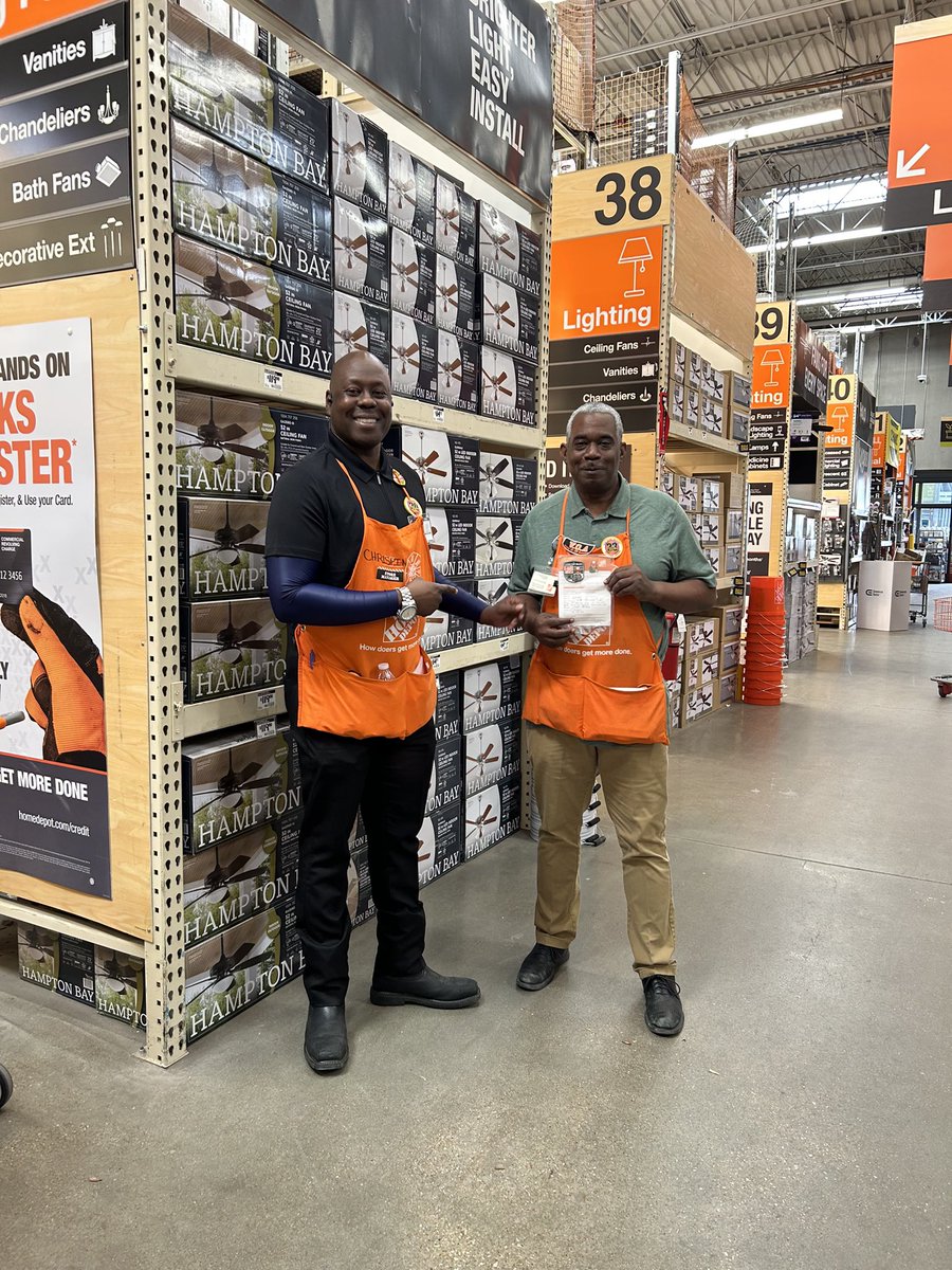 Home Depot 584 tweet media