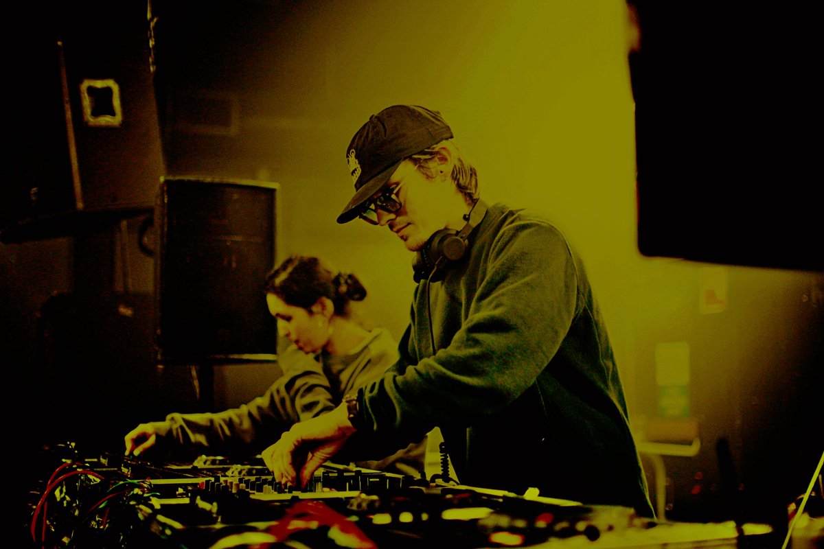 SimpleOxford's tweet photo. The photos from @chloerobinsondj b2b @dj__adhd are up on our Facebook page. View the album here: https://t.co/lOJ5KX0R2f

NEXT UP:

29.04.23: @anniemacmanus - Before Midnight [SOLD OUT]

30.04.23: @SimpleOxford's May Day Party presents DJ Spit &amp; re:ni: 🎟️ https://t.co/f3zysRj0wD https://t.co/VDJ8Fzawuo