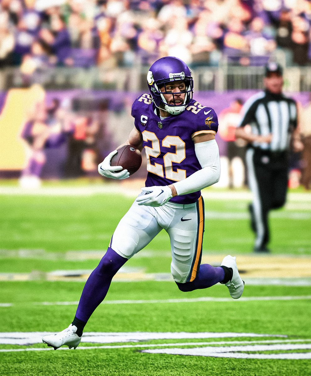 eli_corbett's tweet image. RT if you think the @Vikings should bust out some throwbacks this season. 😈