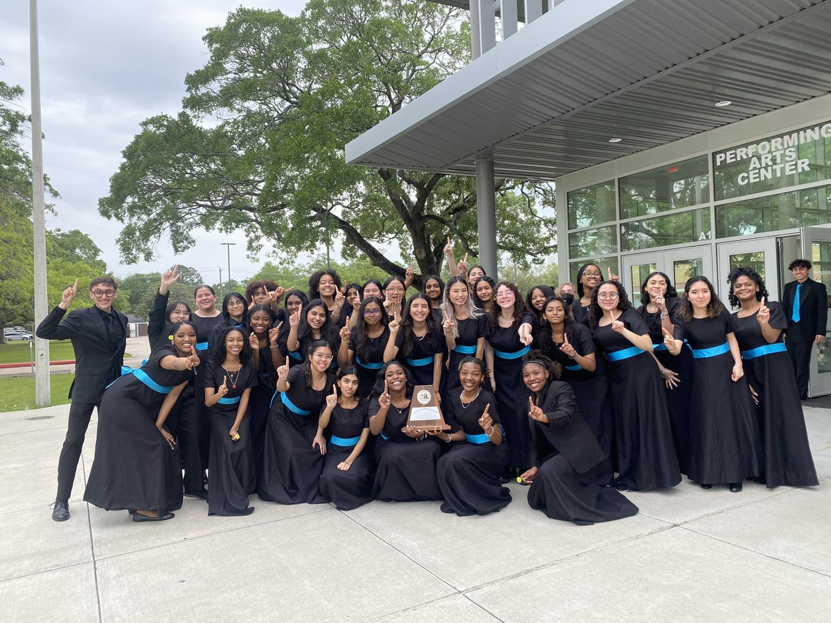 SCsharkchoir's tweet photo. UIL Day 1 is done! Congratulations to all choirs that performed today. We are extremely proud of you. ❤️@AlvinISD @AISDFineArts @ShadowCreekHS https://t.co/yTAJfa2aIM