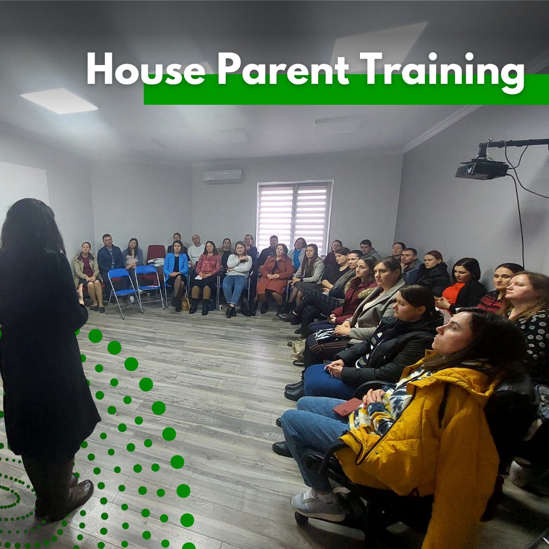 RoadsofHope's tweet photo. We love helping to support regular trainings for the house parents in the children's homes you sponsor! House parents recently gathered to hear from a psychologist about pressing topics for today's children and adolescents.
#roadsofhope #orphans #orphancare https://t.co/TJ19Zu7fah