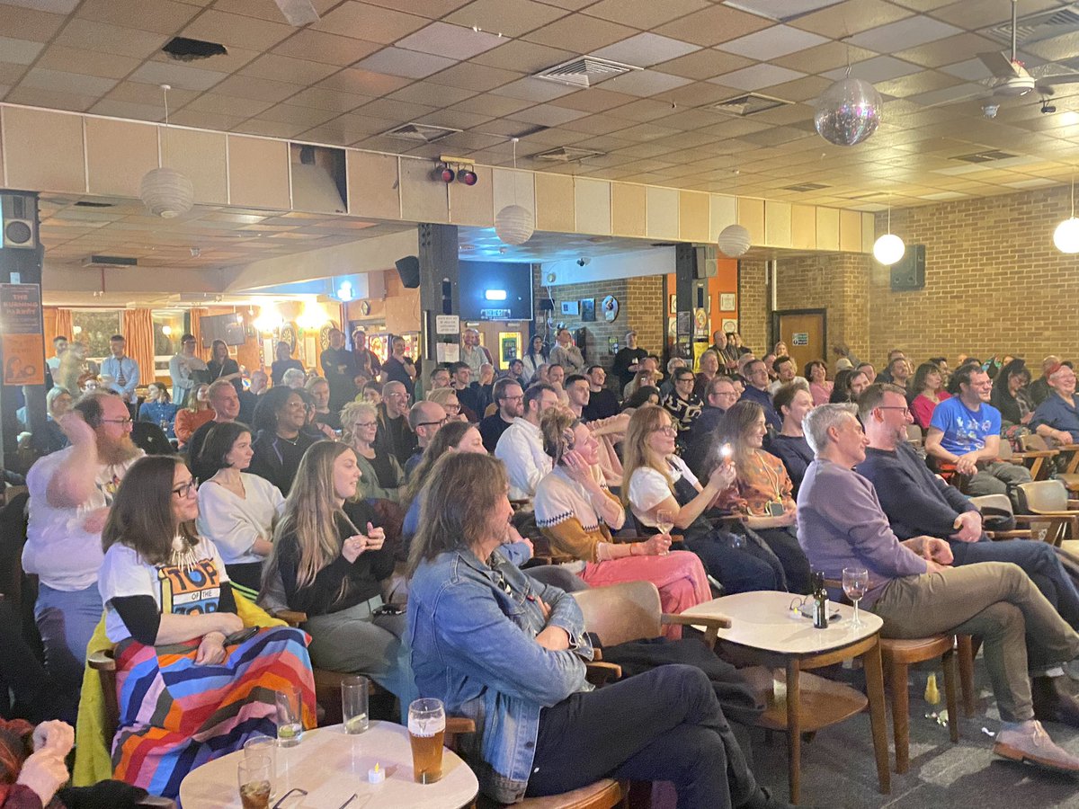 Rock'n'Rollbookclub 📚 tweet media