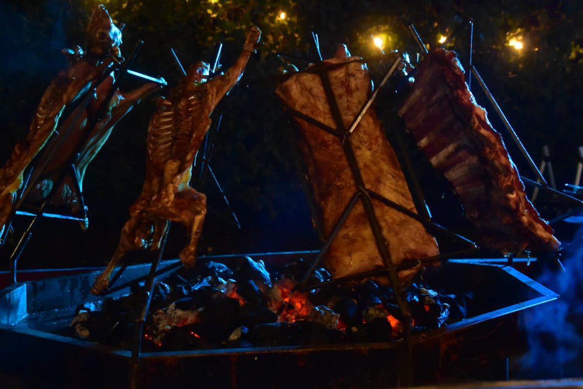 La noche del lunes se convirtió en una fiesta gastronómica en el Tianguis Turístico México 2023, con el Festival de la Carne Asada del Noreste, donde estuvo presente la secretaria <a href="/luciaazucena/">Azucena Ramos</a>, junto con sus homólogos de Nuevo León, Tamaulipas y Michoacán e invitados especiales.