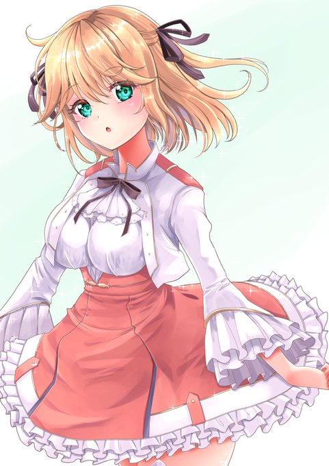 背もちっちゃく顔つきも服もロリっぽいのに凶悪ボディな王女
#転天 
#転生王女と天才令嬢の魔法革命 