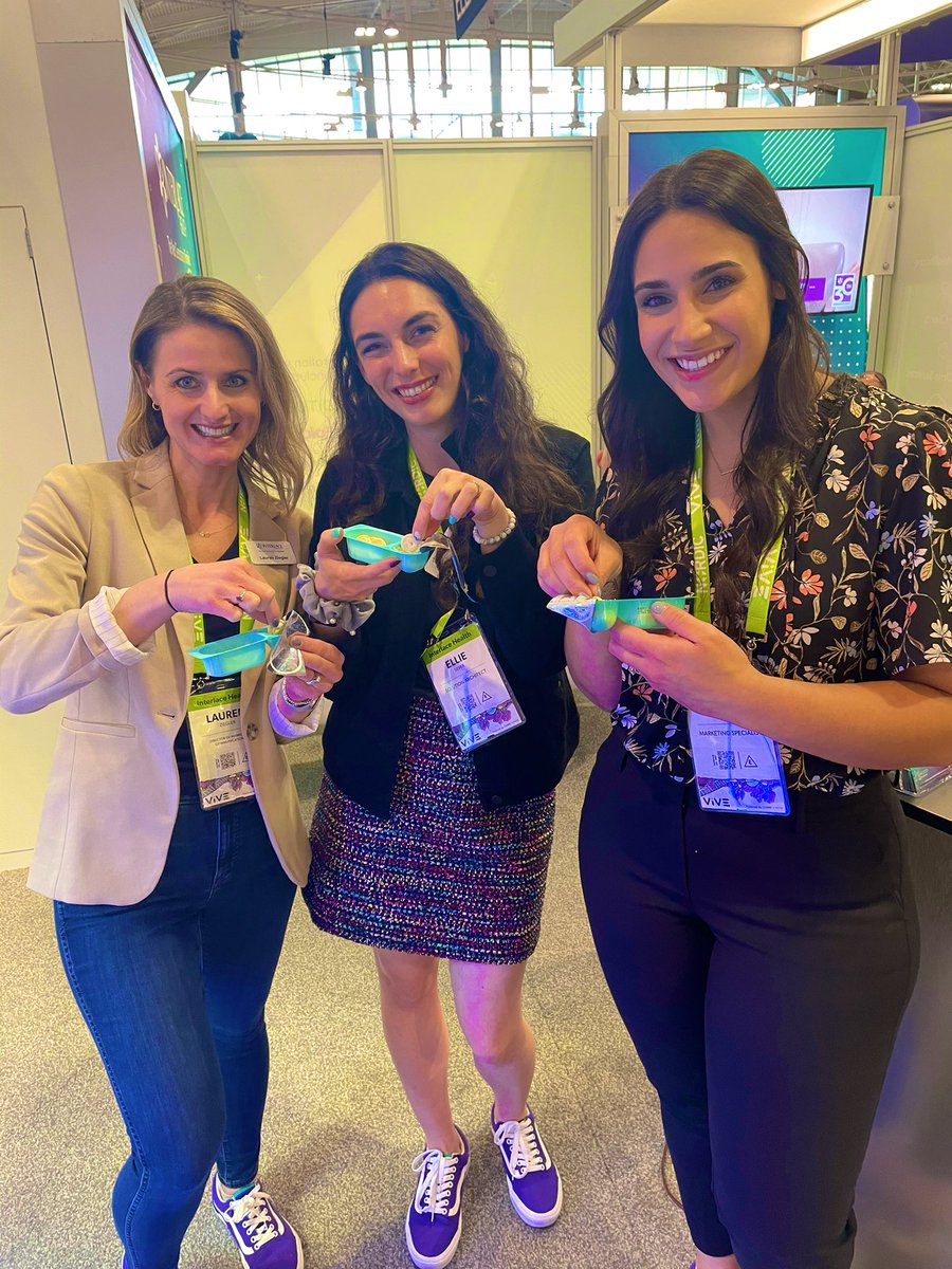 InterlaceHealth's tweet image. Does any child of the 90’s not 💜 @Dunkaroos ?  Get yours at booth 1820 at #ViVE2023! #90snostalgia #slamdunk 🦘 🍪