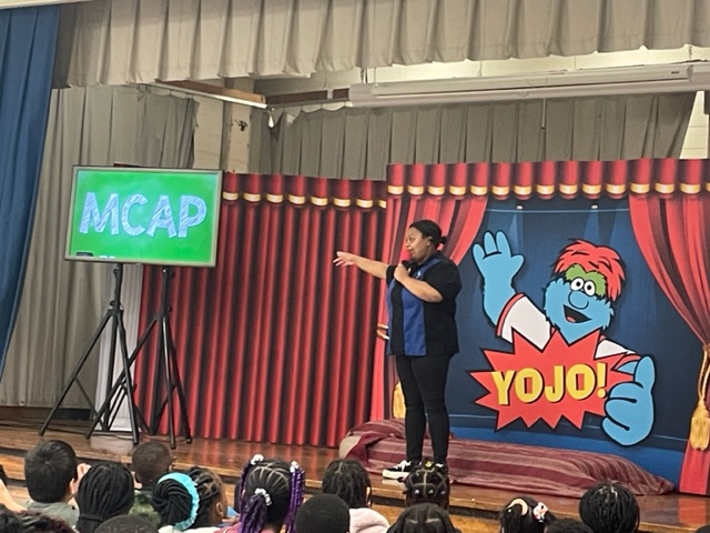 ReedElem's tweet photo. YOJO Assemblies!! The first one was "Treat your body right". The second was "Preparing for MCAP". Our students had a blast!!!
@TamikaParran @TheDrWWilliams https://t.co/521wEaH5XO