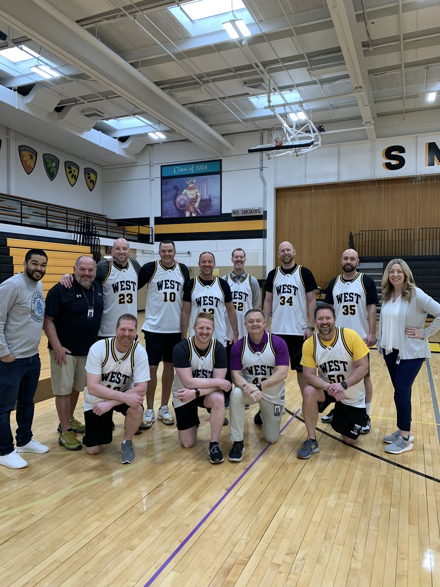 SMWestOffice's tweet image. Congrats to the Seniors for winning this year’s #BuffPuff Vball Match! Can’t wait for the rematch next year! #theWestWay #VikingStrong @SMWsports @theSMSD