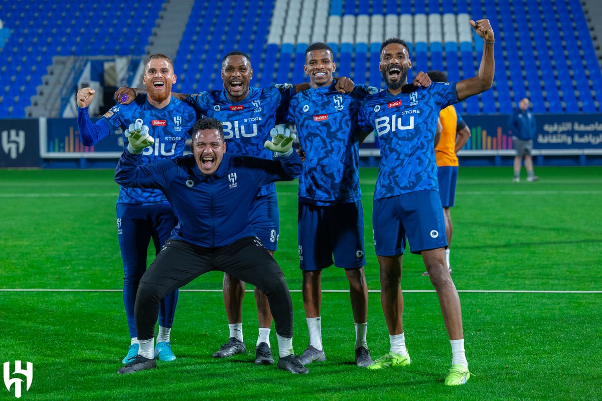 Alhilal_FC's tweet photo. 🔝"مود" #الهلال 🤩💙 https://t.co/gPs8O5jNgP