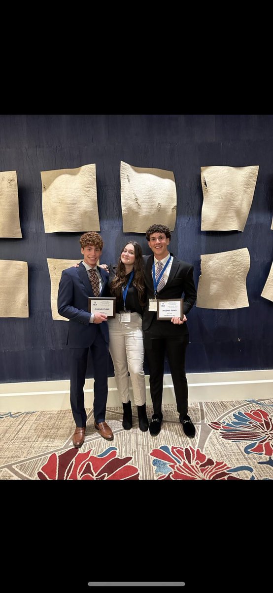 KropCTE's tweet photo. Congratulations to our FBLA students led by our very own Ms. Nartey, that placed in states and will now be advancing to Nationals. #creamofthekrop #whenlightningstrikesmagichappens #krop #cte #kropcte https://t.co/MEqCqcApIF