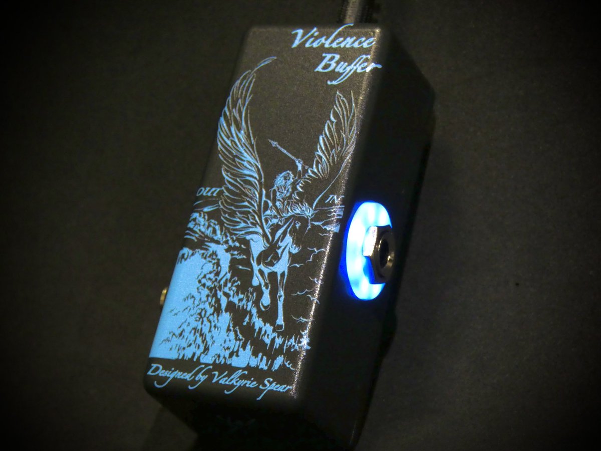VALKYRIE_SPEAR's tweet photo. 海外向けViolence Bufferの中身を公開。
日本向けのViolence Bufferと比べてサウンドチューニングが少し異なっていて海外向けはややパワフルさを重視しています。

#ViolenceBuffer #ValkyrieSpear https://t.co/299ZTmAbPt