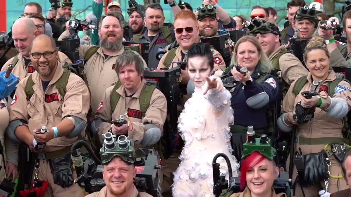 GBNewsdotcom's tweet photo. Massive Ghostbusters fan gathering takes place in the United Kingdom - https://t.co/pp4XBvjbgC https://t.co/yNrLVTL11y