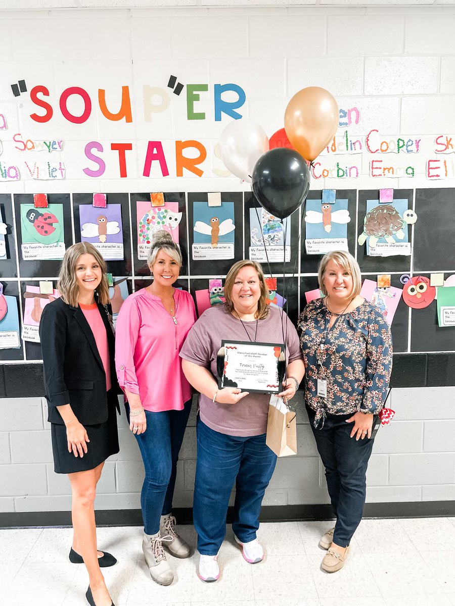 Laura Casey tweet media