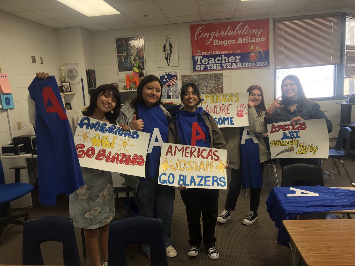AmericasSomos's tweet photo. Selfless: “concerned more with the feeling of others”— So proud of the SOMOS  kids for making Capes and Posters for our James Butler Games Kids.  @Americas_HS  #TeamSISD https://t.co/2UArS3OpKo