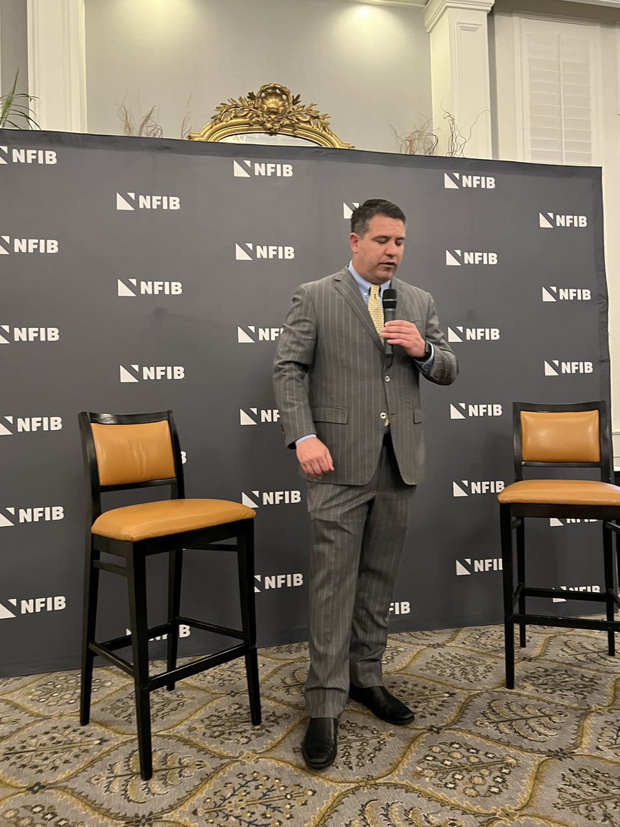 LibertyPartners's tweet photo. It’s a great evening at the @nfib_fl Boots and Business dinner. Thanks to Speaker @Paul_Renner Senator @GovGoneWild and Senator @TravisHutson2 for protecting small business. #flapol https://t.co/ROMAUE3X5T