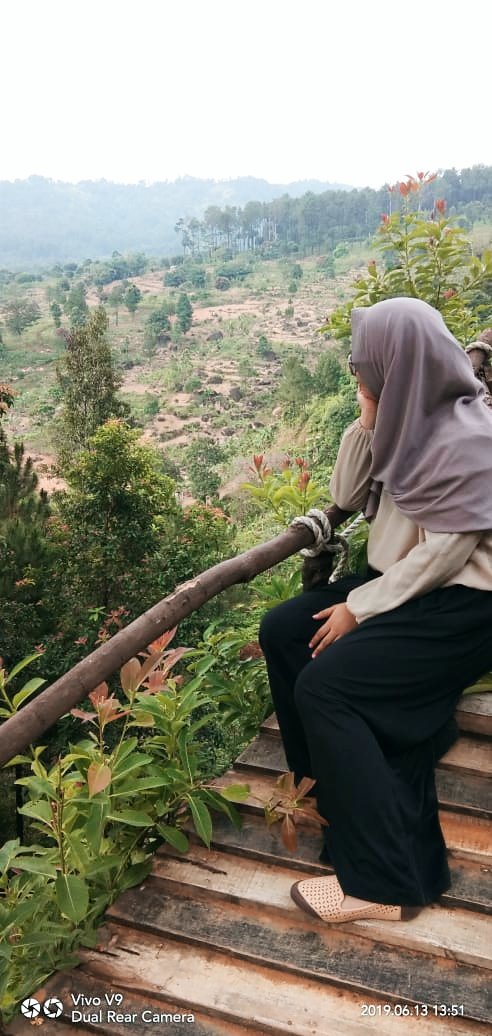 yourmooth's tweet photo. Kalo ditanya pengen balik ke masa yang mana gua pasti bakal jawab ke masa ini, walaupun ujungnya sakit banget ternyata itu masa dimana satu" nya semua yang gua mau gua rasain, pergi ke mn pun, makan apapun, dan punya seseorang yang menghargai semua usaha gua https://t.co/R8xvhMVtak
