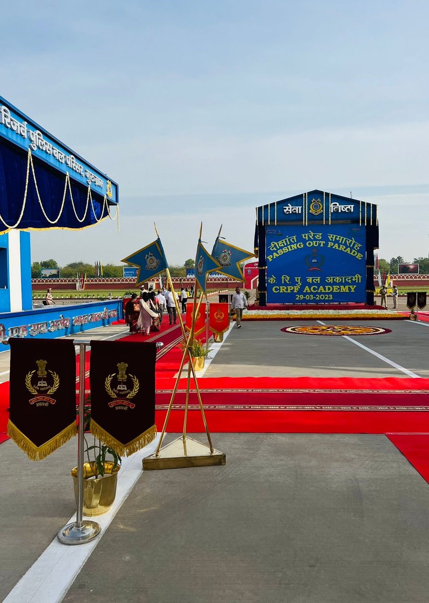 Kaushikdd's tweet photo. At - CRPF Academy, Gurugram (Haryana)
DAGOs 🇮🇳 Passing Out Parade
#CRPF #DAGOs #Haryana https://t.co/oohLMPdiK1