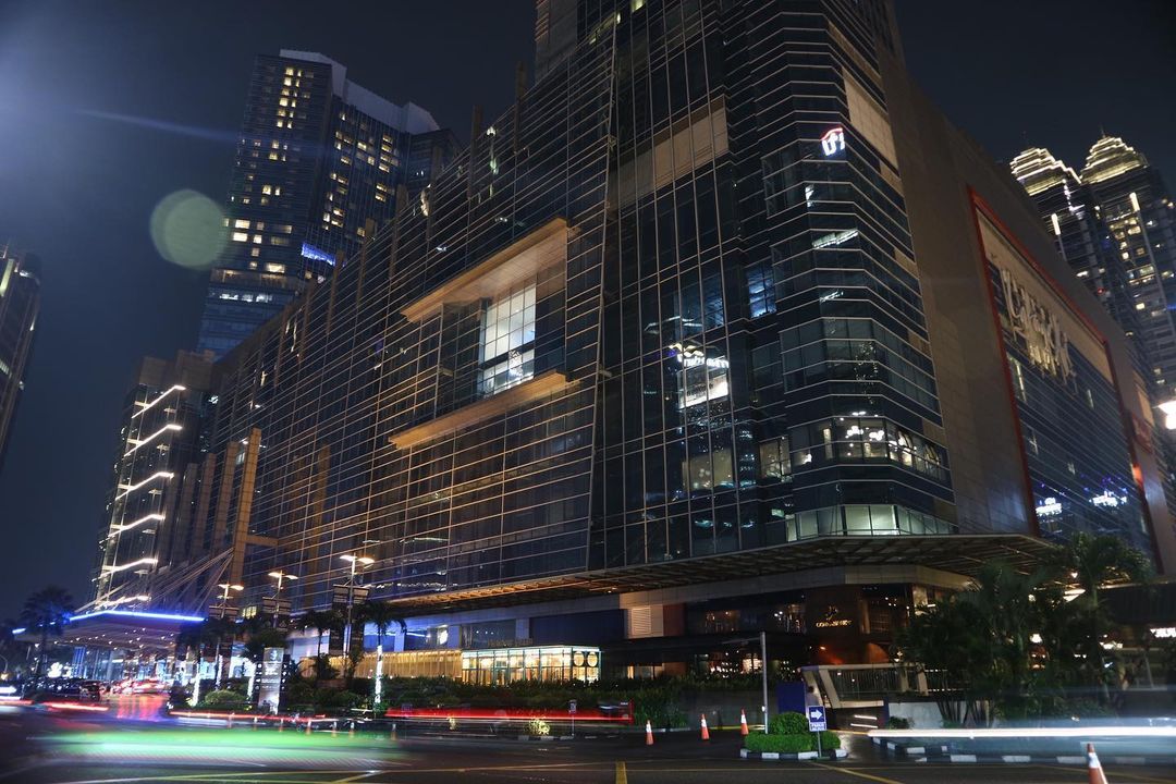 Pacific Place Mall Jakarta tweet media