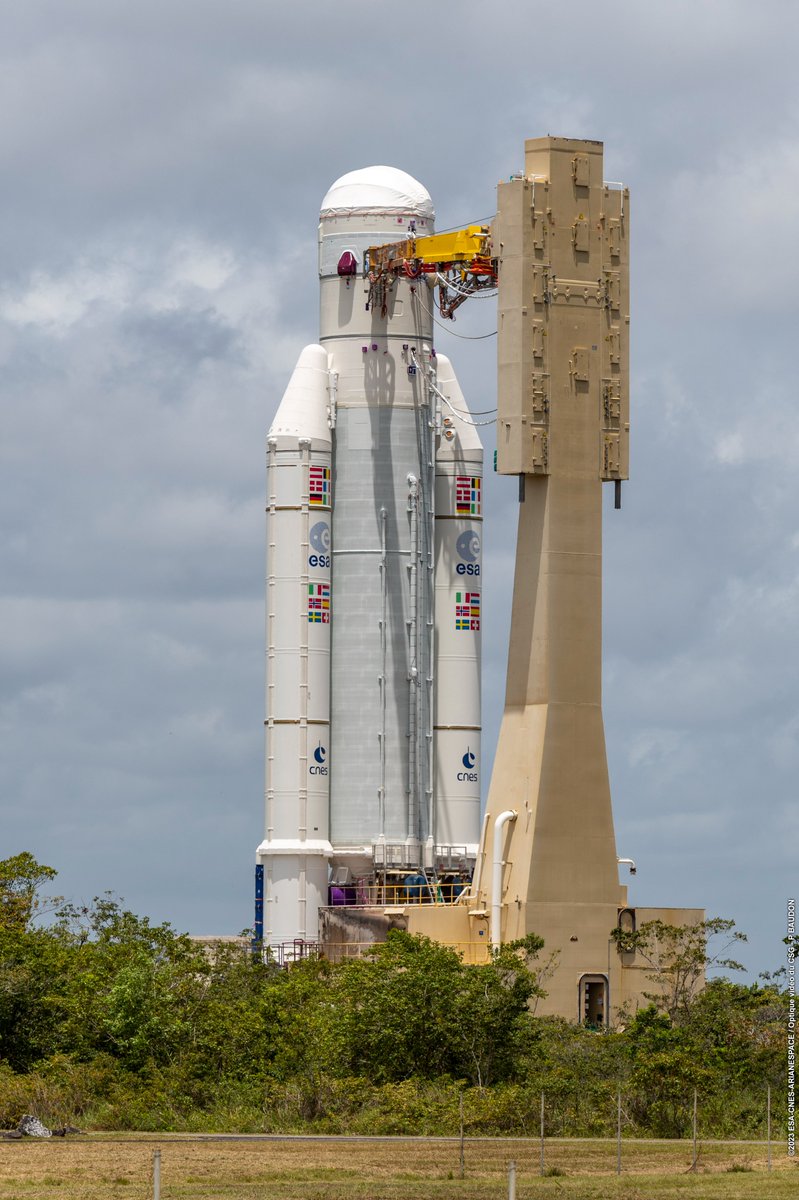 ESA on Twitter "📷 Just in views of the ariane5 rocket for ESAJuice